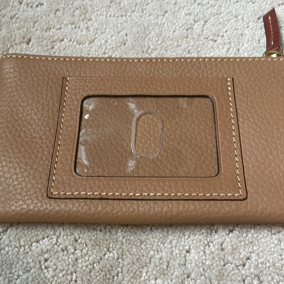 Dooney and Bourke Caramel Pebble Leather Wallet Clutch Pouch New Without Tags - Picture 7 of 7